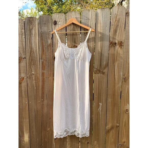 Vintage Ivory Lace Slip Dress - Picture 2 of 9